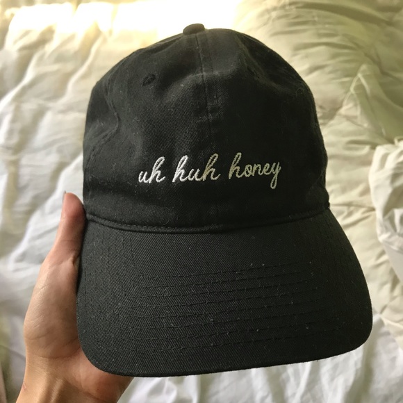 BRANDY HAT - Picture 2 of 3